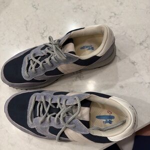 Johnnie-o men’s range runner blue golf shoes